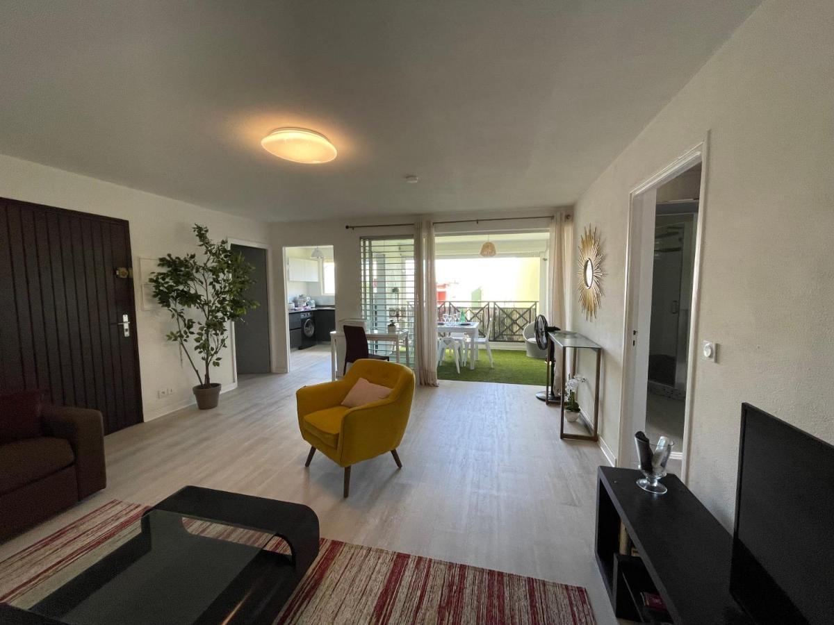 Apartmán Jarry Entre Chien Et Loup Baie-Mahault Exteriér fotografie