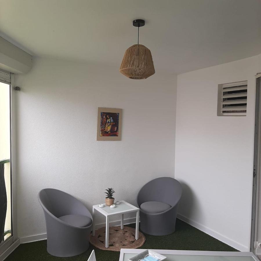 Apartmán Jarry Entre Chien Et Loup Baie-Mahault Exteriér fotografie